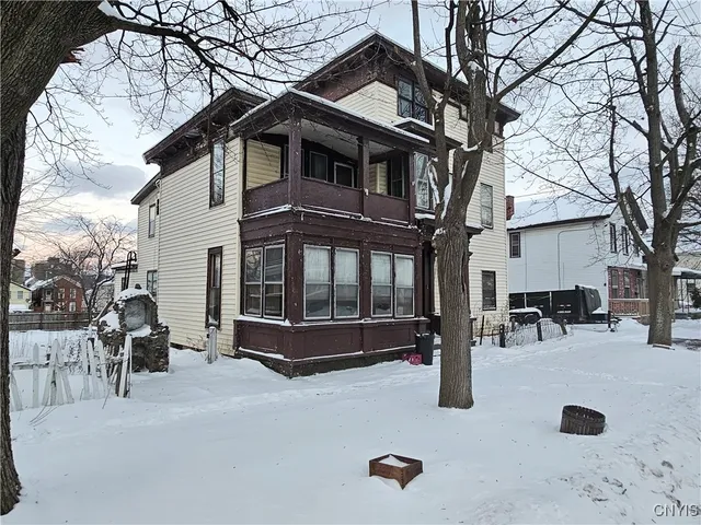 $105,000 | 509 Lansing Street, Utica, NY 13501