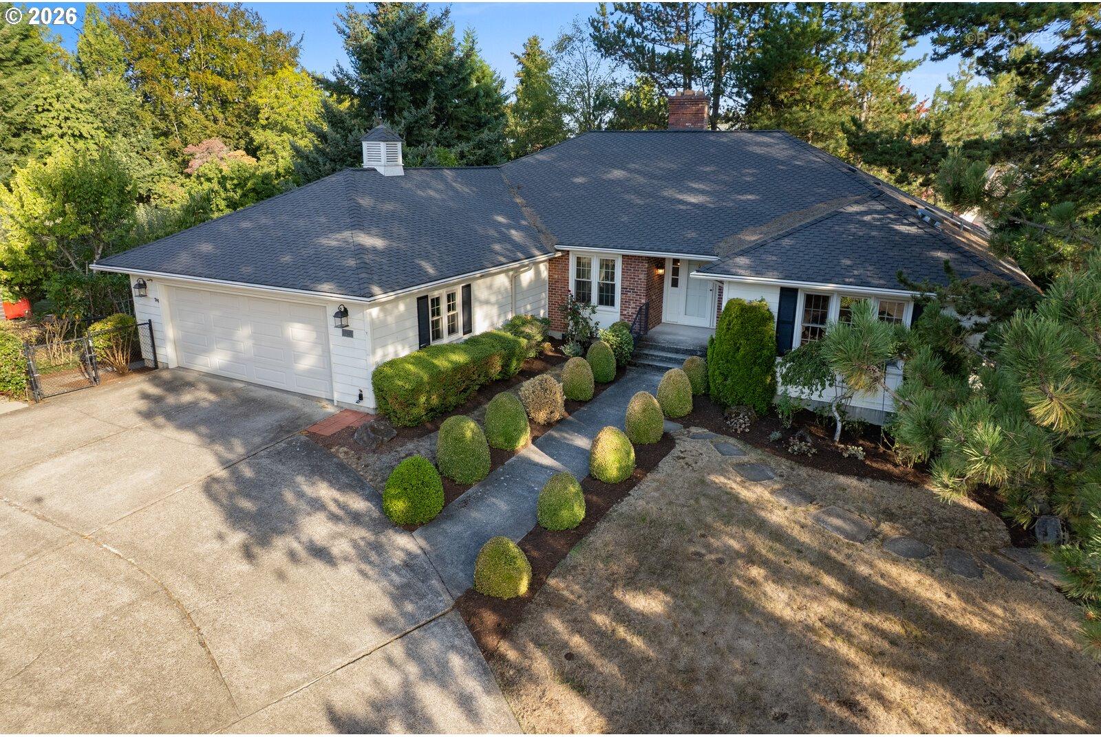 11949 Southwest Bull Mountain Road Tigard, OR 97224 - Photo 36 of 45 Gallery Image 36