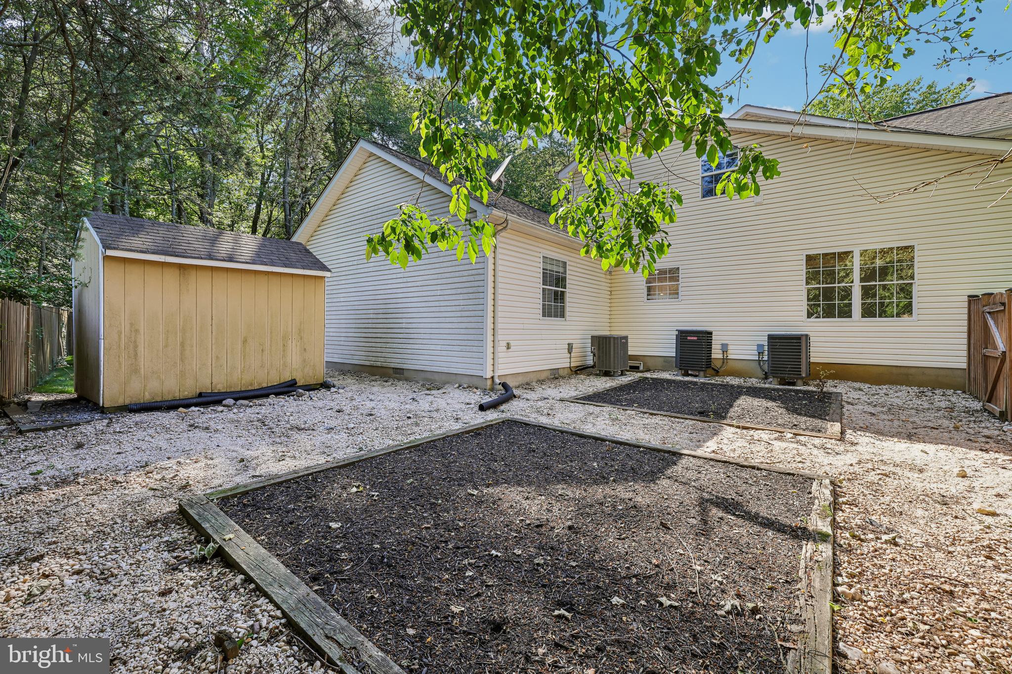 683 Powhatan Beach Road Pasadena, MD 21122 - Photo 64 of 70 Back Exterior