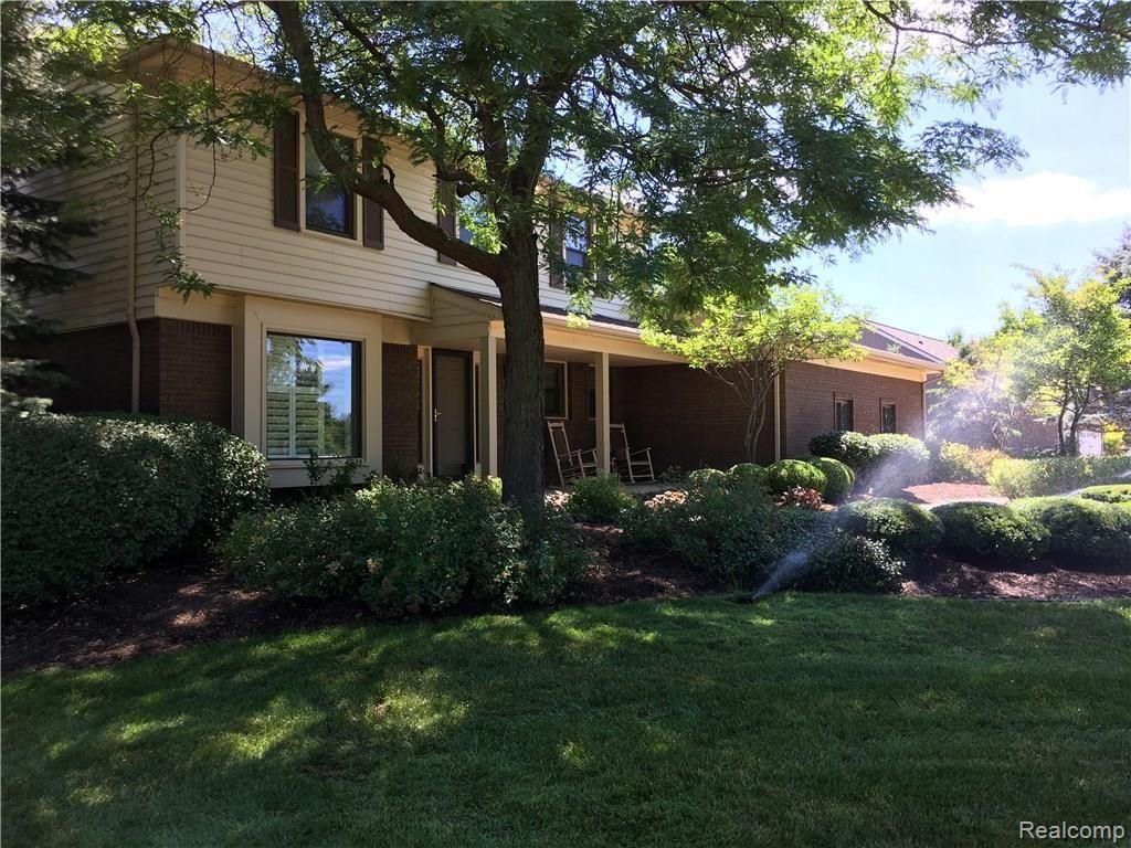 25124 Farmington Road Farmington, MI 48336 - Photo 2 of 50 front 5.JPG