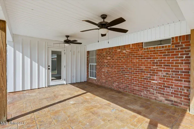 $275,000 | 1120 Spanish Oak Drive, Pearl, MS 39208