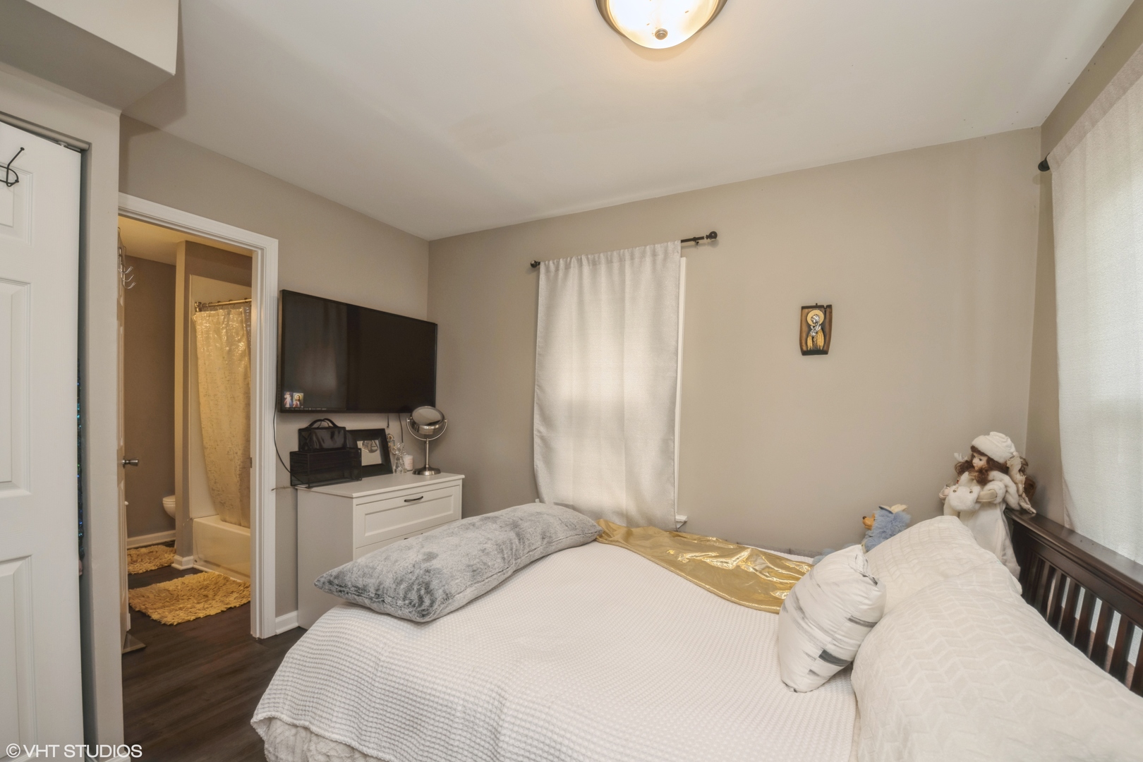 7718 Beach Road Wonder Lake, IL 60097 - Photo 8 of 21