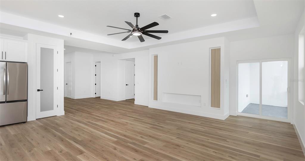 303 Archimedes Street Dunedin, FL 34698 - Photo 13 of 44