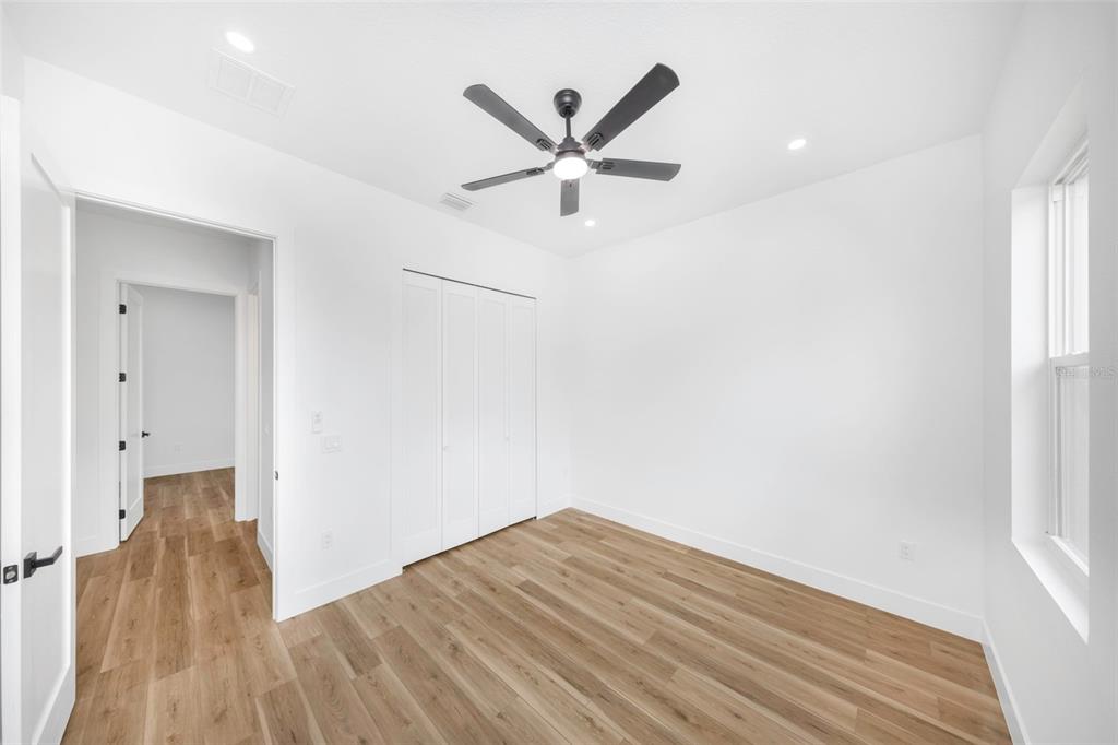 303 Archimedes Street Dunedin, FL 34698 - Photo 22 of 44