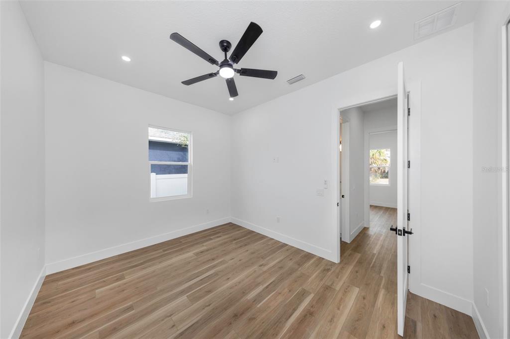 303 Archimedes Street Dunedin, FL 34698 - Photo 29 of 44