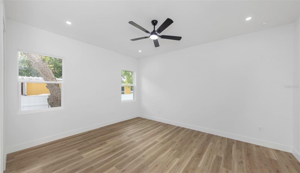 303 Archimedes Street Dunedin, FL 34698 - Photo 30 of 44