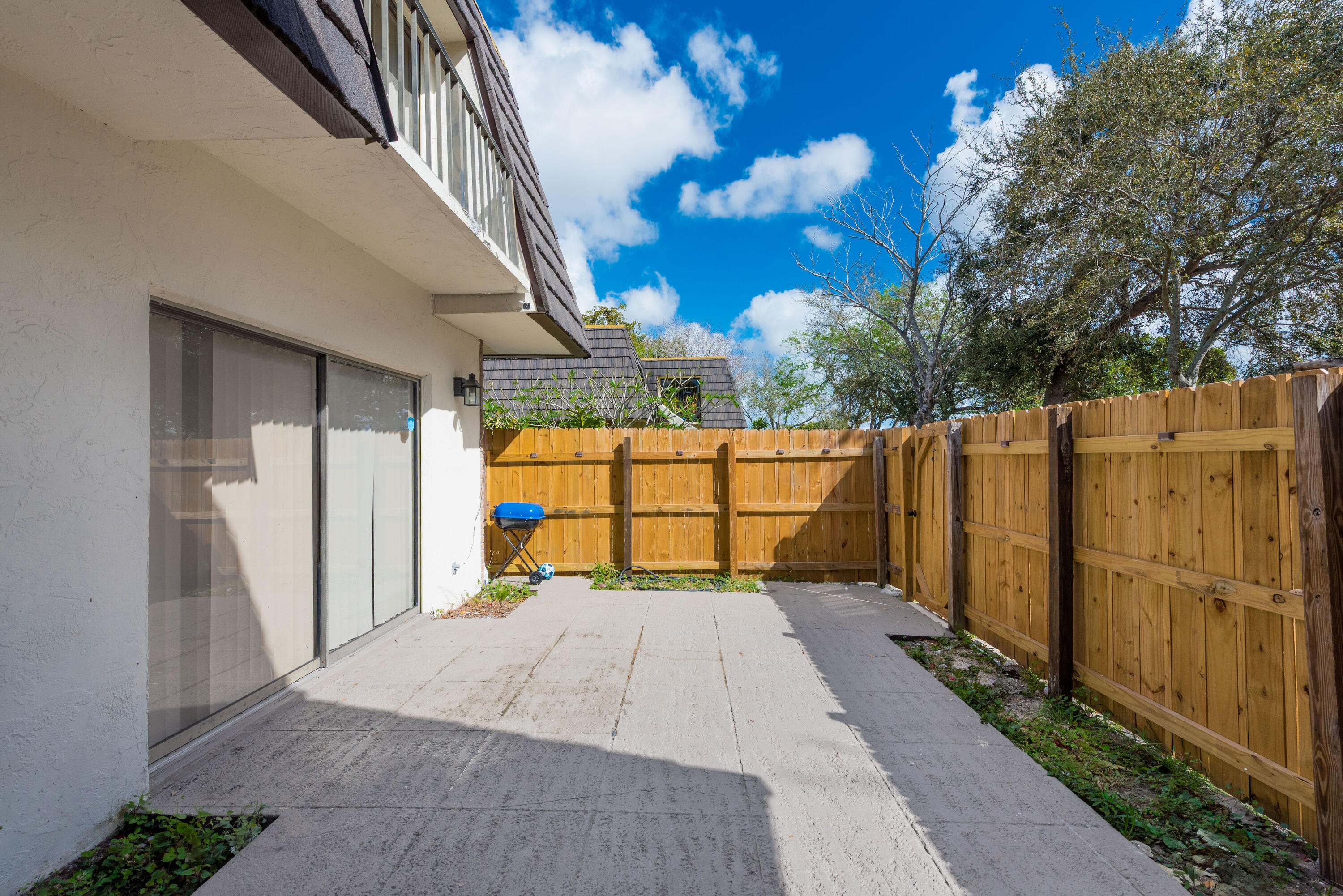 4572 Cherry Road West Palm Beach, FL 33417 - Photo 23 of 27