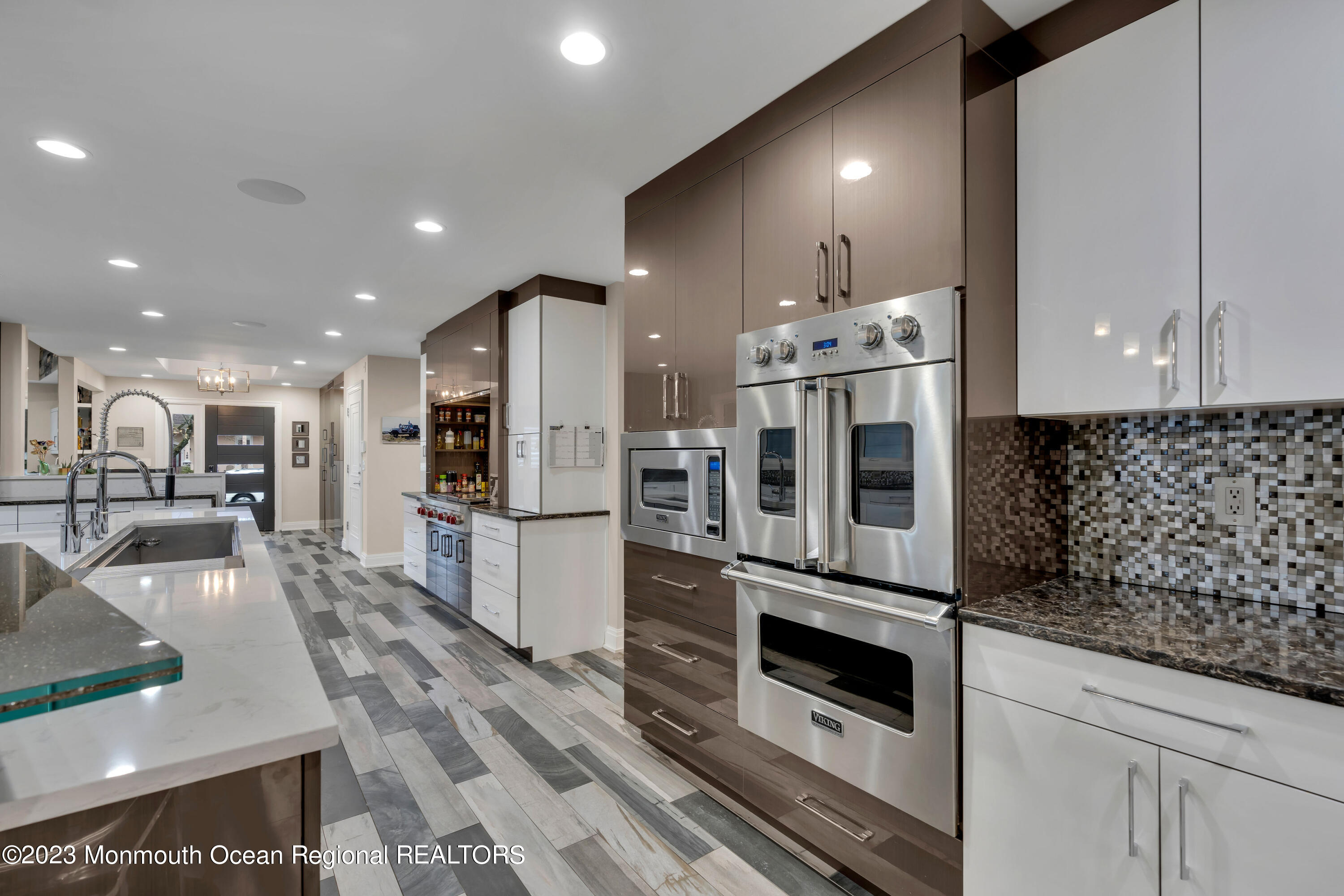 88 Whalepond Road West Long Branch, NJ 07764 - Photo 17 of 63 MJB05774