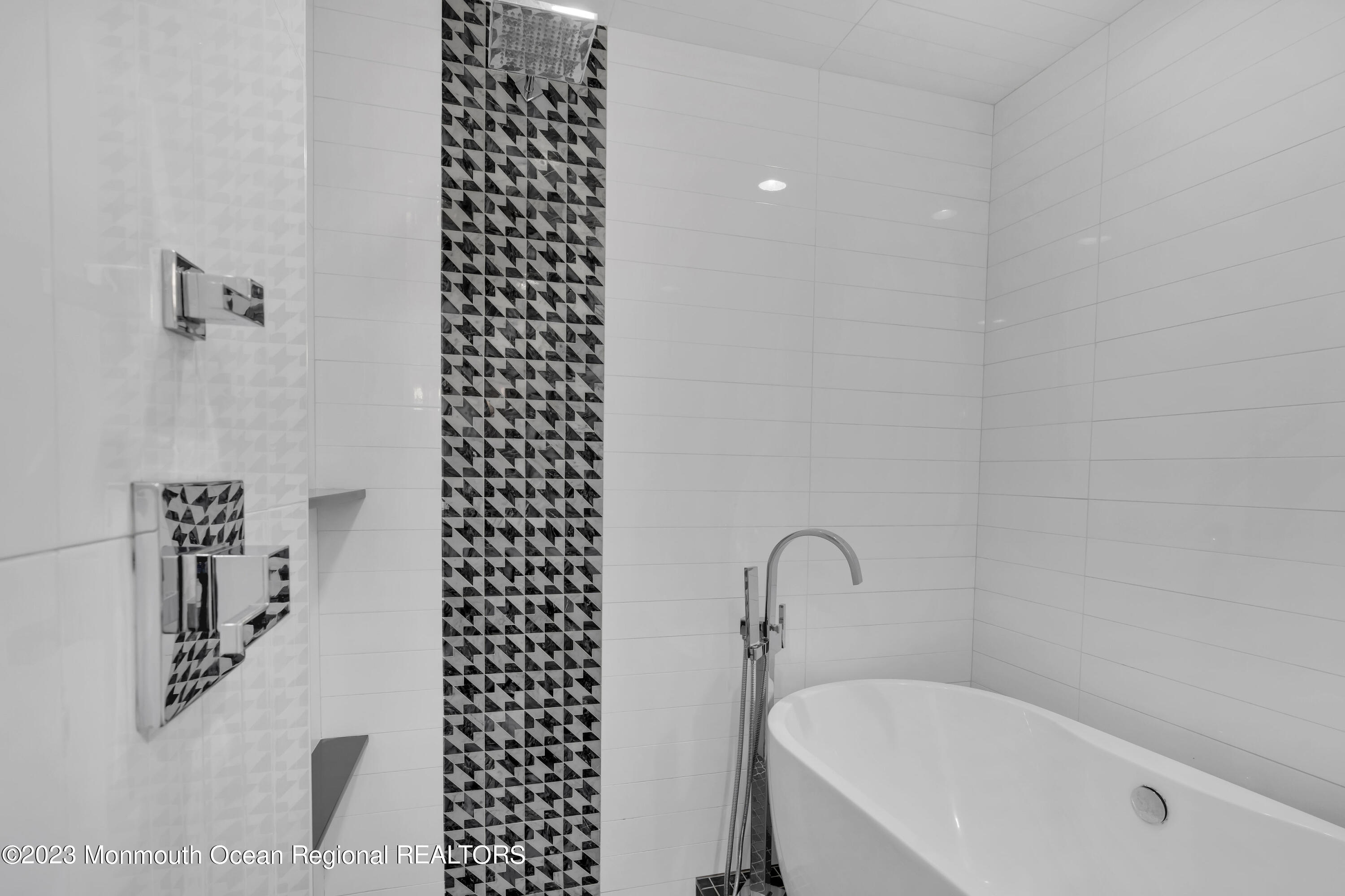 88 Whalepond Road West Long Branch, NJ 07764 - Photo 40 of 63 MJB05894
