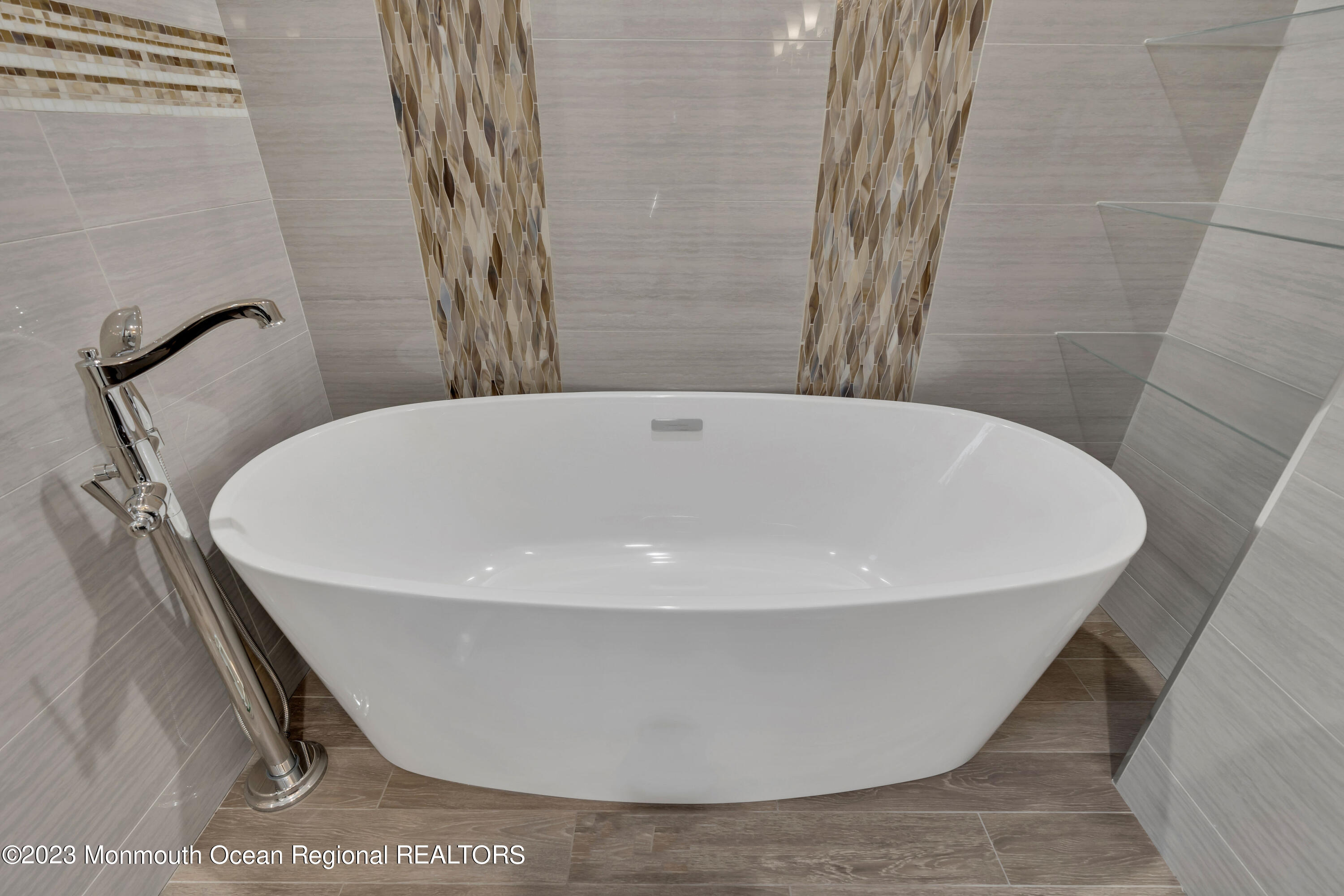 88 Whalepond Road West Long Branch, NJ 07764 - Photo 45 of 63 MJB05919