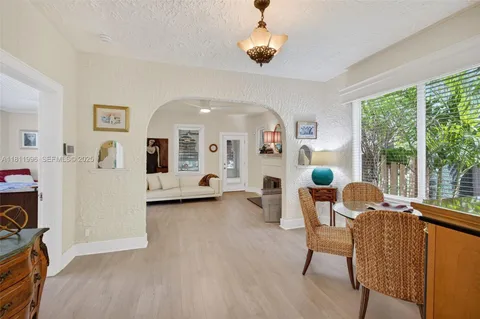 $800,000 | 1314 Southeast 1st Avenue, Fort Lauderdale, FL 33316