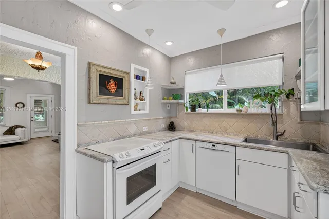 $850,000 | 1314 Southeast 1st Avenue, Fort Lauderdale, FL 33316