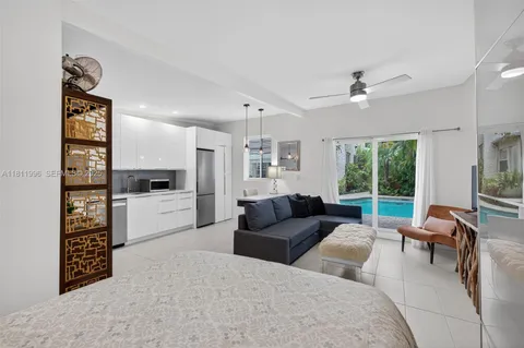 $800,000 | 1314 Southeast 1st Avenue, Fort Lauderdale, FL 33316