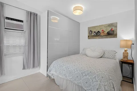 $850,000 | 1314 Southeast 1st Avenue, Fort Lauderdale, FL 33316