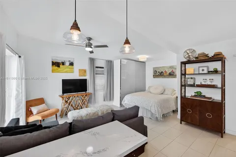 $850,000 | 1314 Southeast 1st Avenue, Fort Lauderdale, FL 33316