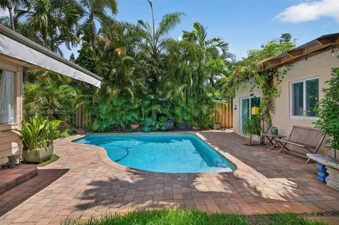 $800,000 | 1314 Southeast 1st Avenue, Fort Lauderdale, FL 33316