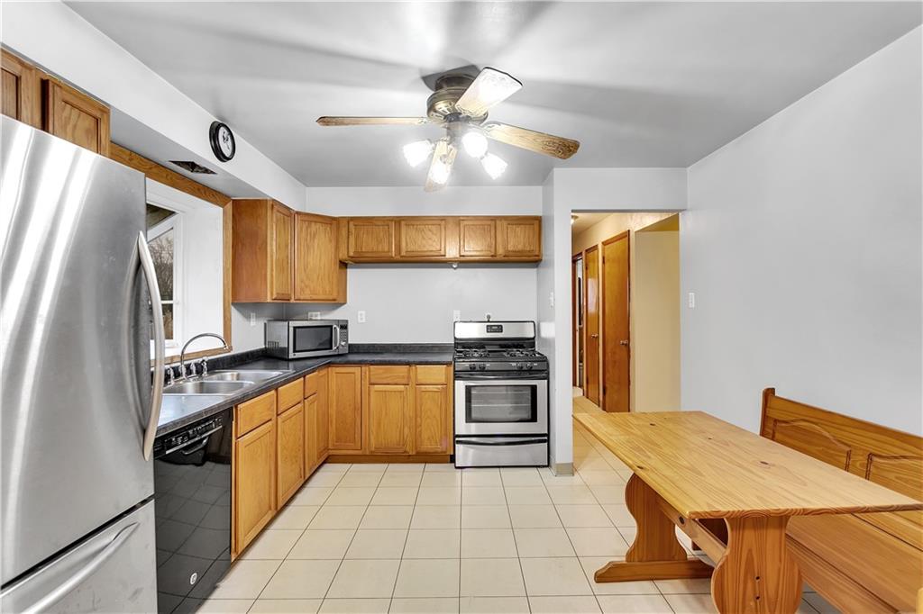 11 Porters Hollow Road Coraopolis, PA 15108 - Photo 17 of 24 Gallery Image 17