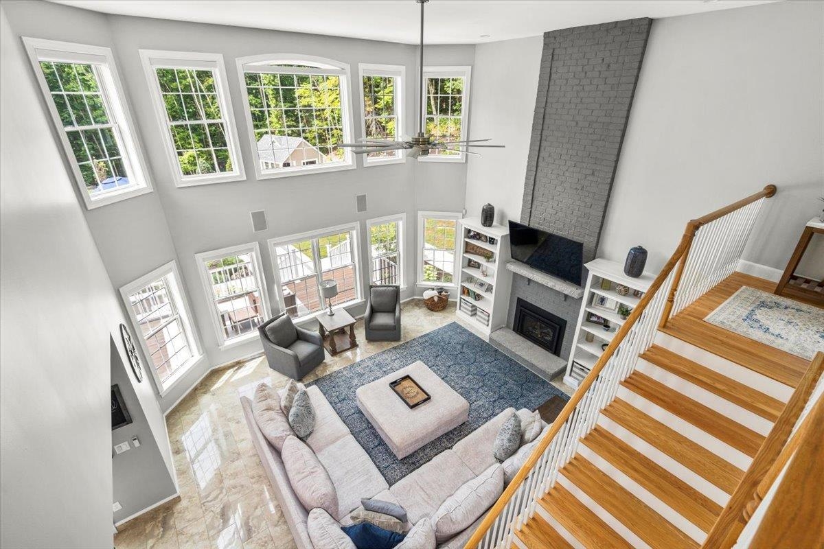 9 Bartlett Drive Bedford, NH 03110 - Photo 19 of 40