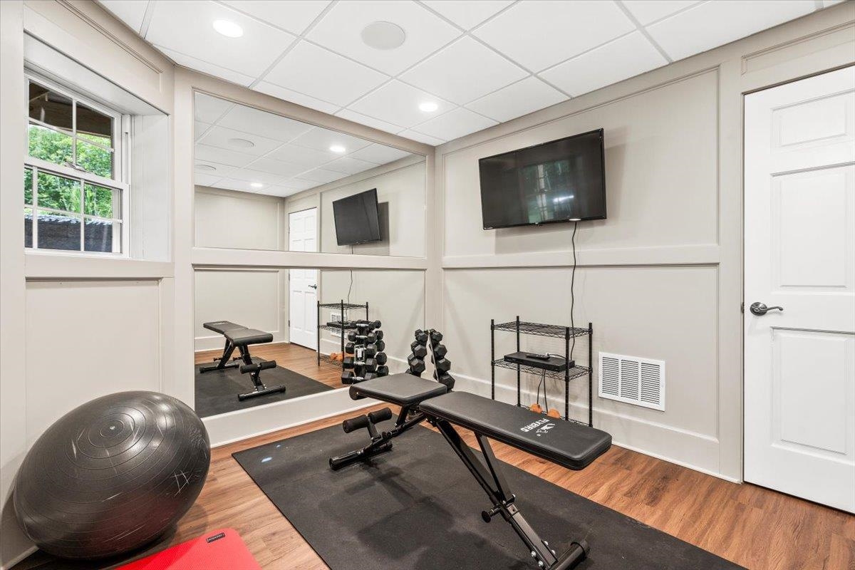 9 Bartlett Drive Bedford, NH 03110 - Photo 30 of 40