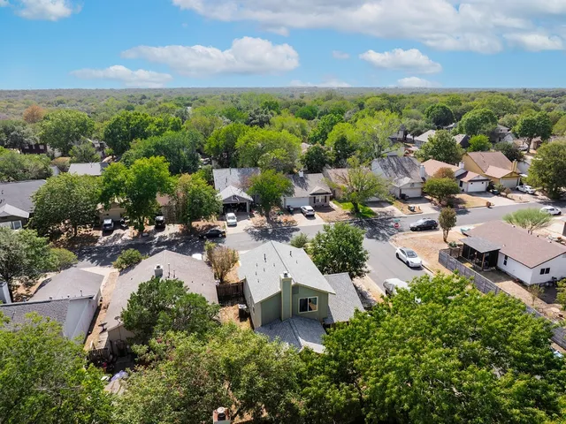 $2,500 | 722 Decker Prairie Drive, Austin, TX 78748