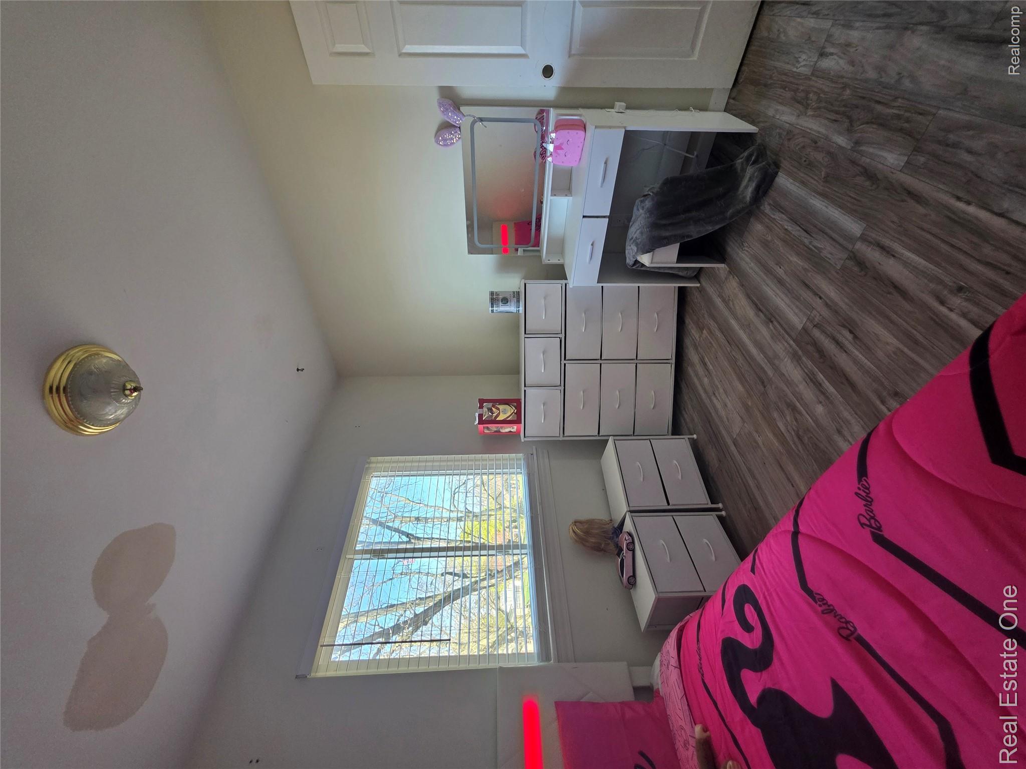 2898 Roundtree Drive Troy, MI 48083 - Photo 39 of 63