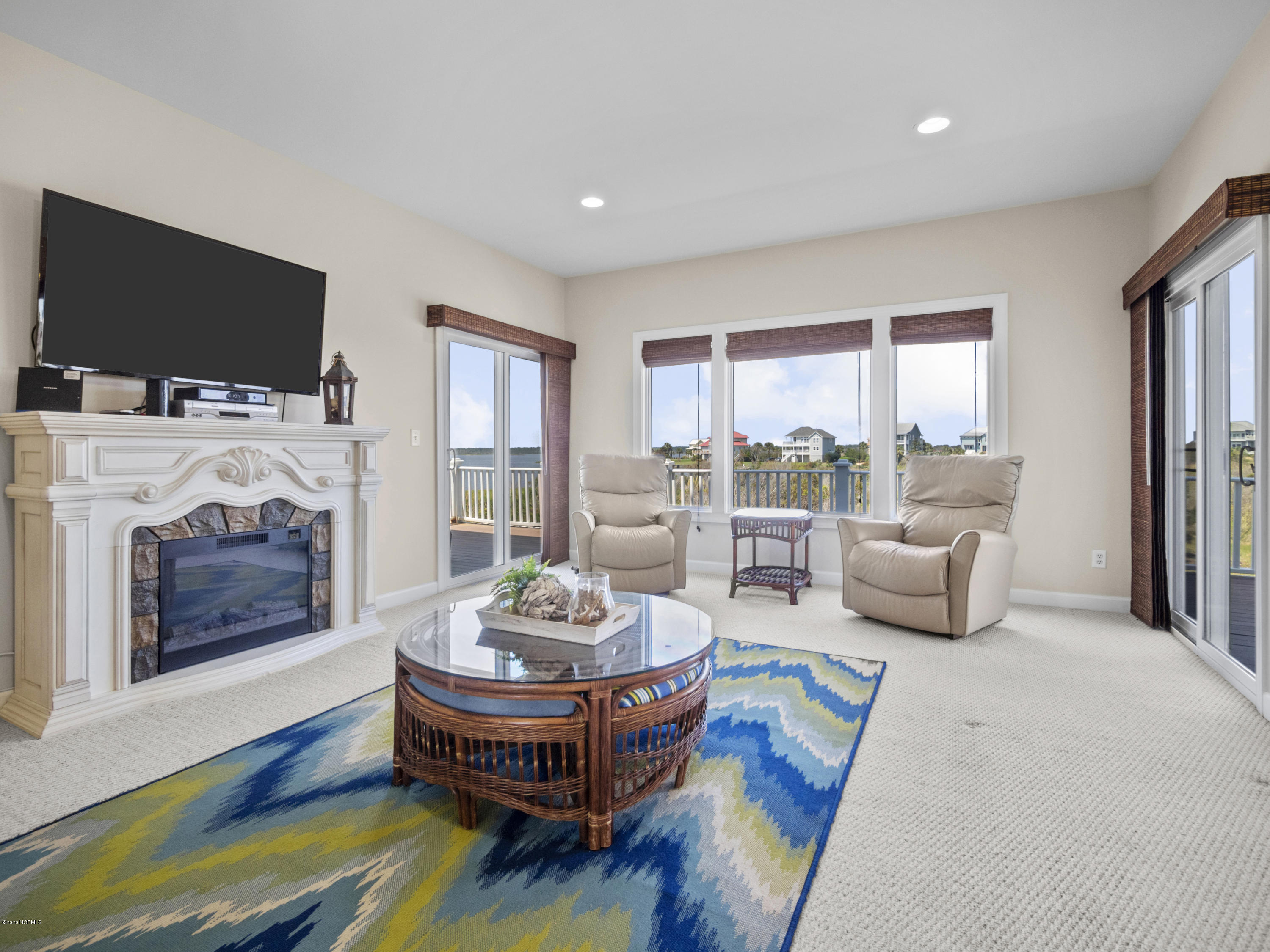 741 New River Inlet Road North Topsail Beach, NC 28460 - Photo 15 of 34 741 N. New River Inlet Rd-HDR-11