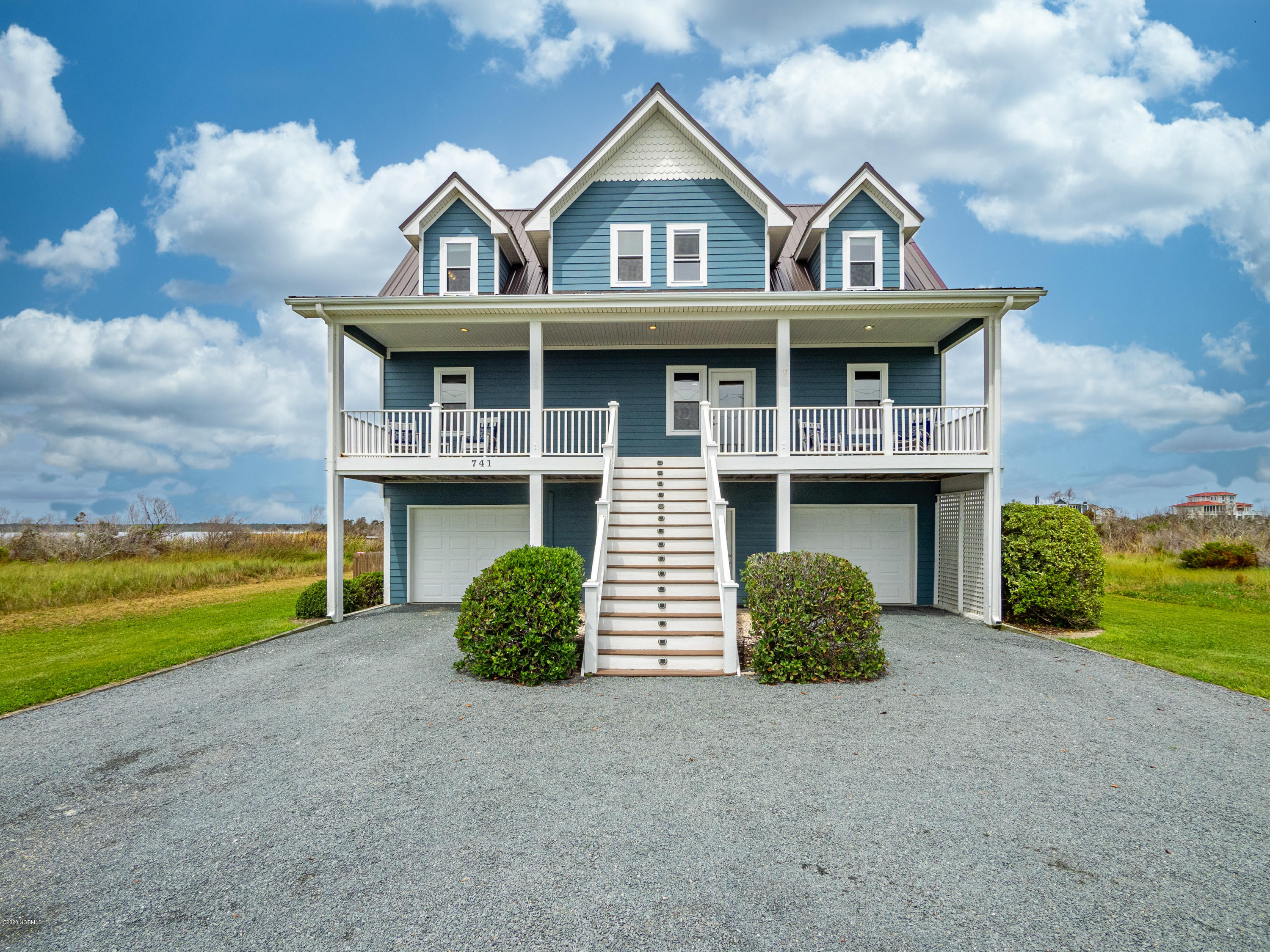 741 New River Inlet Road North Topsail Beach, NC 28460 - Photo 4 of 34 741 N. New River Inlet Rd-1
