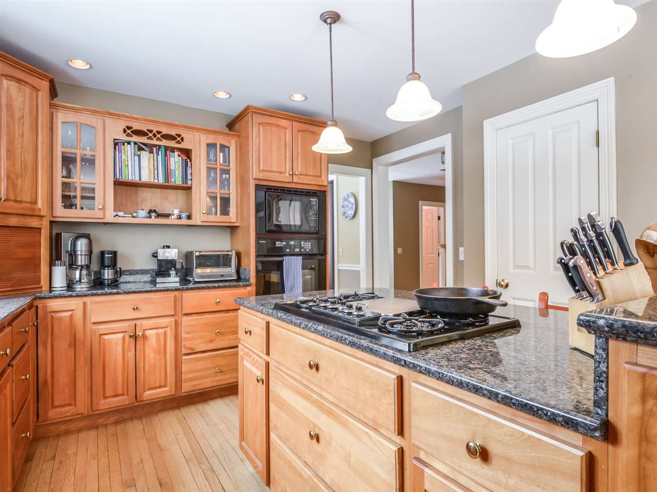 285 Old County Road Franconia, NH 03580 - Photo 6 of 40 Gallery Image 6