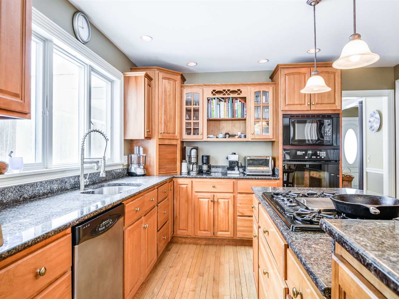 285 Old County Road Franconia, NH 03580 - Photo 7 of 40 Gallery Image 7