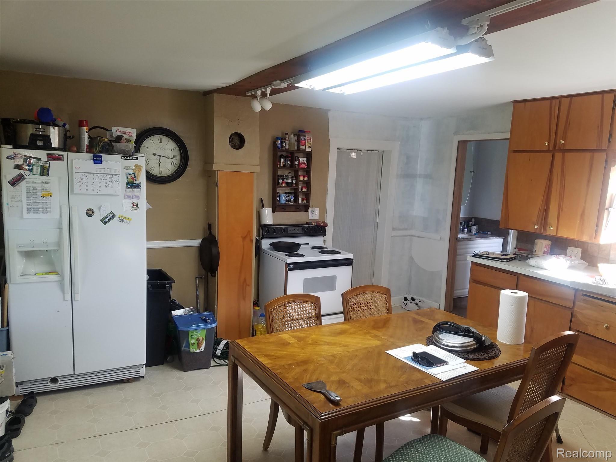 8147 Shipman Road Corunna, MI 48817 - Photo 8 of 26 kitchen 2.jpg