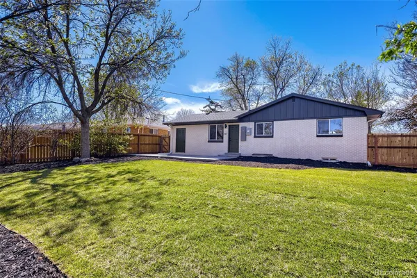 $715,000 | 136 Agate Way, Broomfield, CO 80020