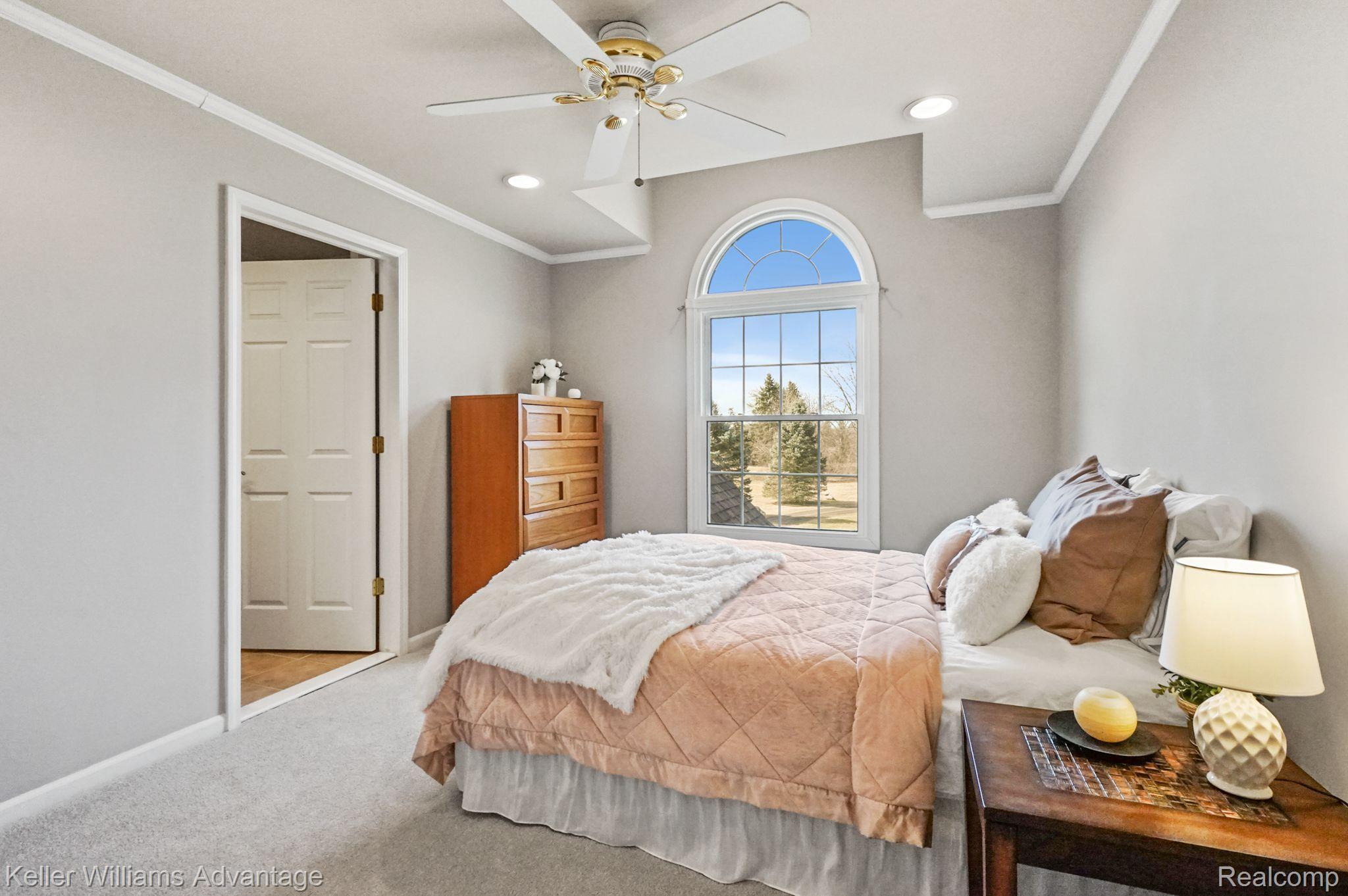 25586 Johns Road South Lyon, MI 48178 - Photo 30 of 33 Gallery Image 30