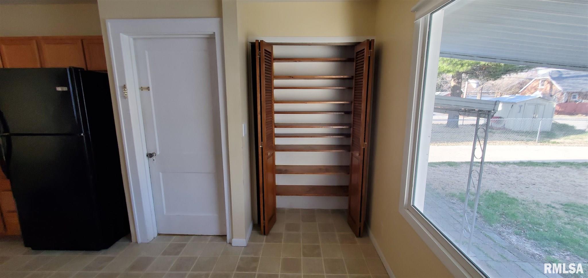 2504 South 6th Street Springfield, IL 62703 - Photo 8 of 19
