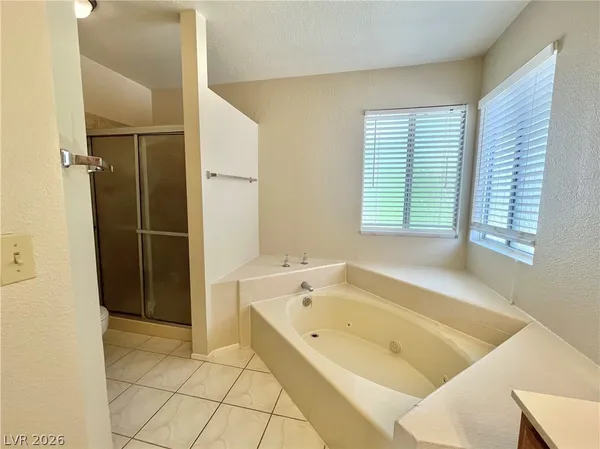 $2,545 | 2929 Domino Way, Las Vegas, NV 89117