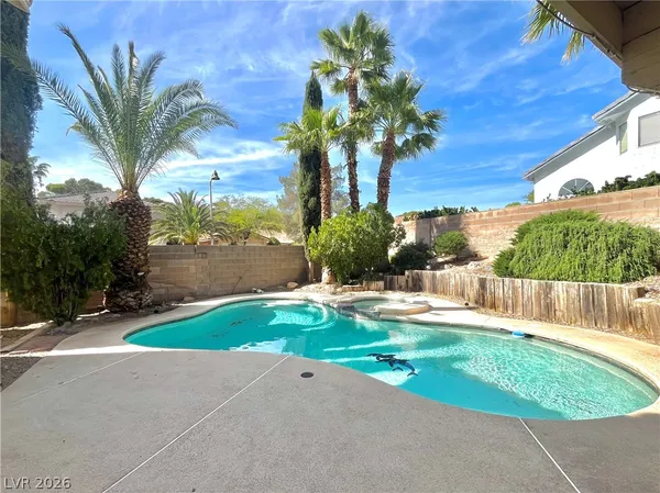$2,545 | 2929 Domino Way, Las Vegas, NV 89117