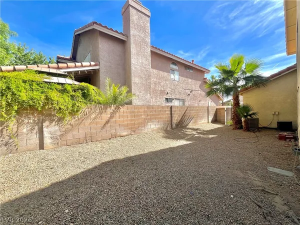 $2,545 | 2929 Domino Way, Las Vegas, NV 89117