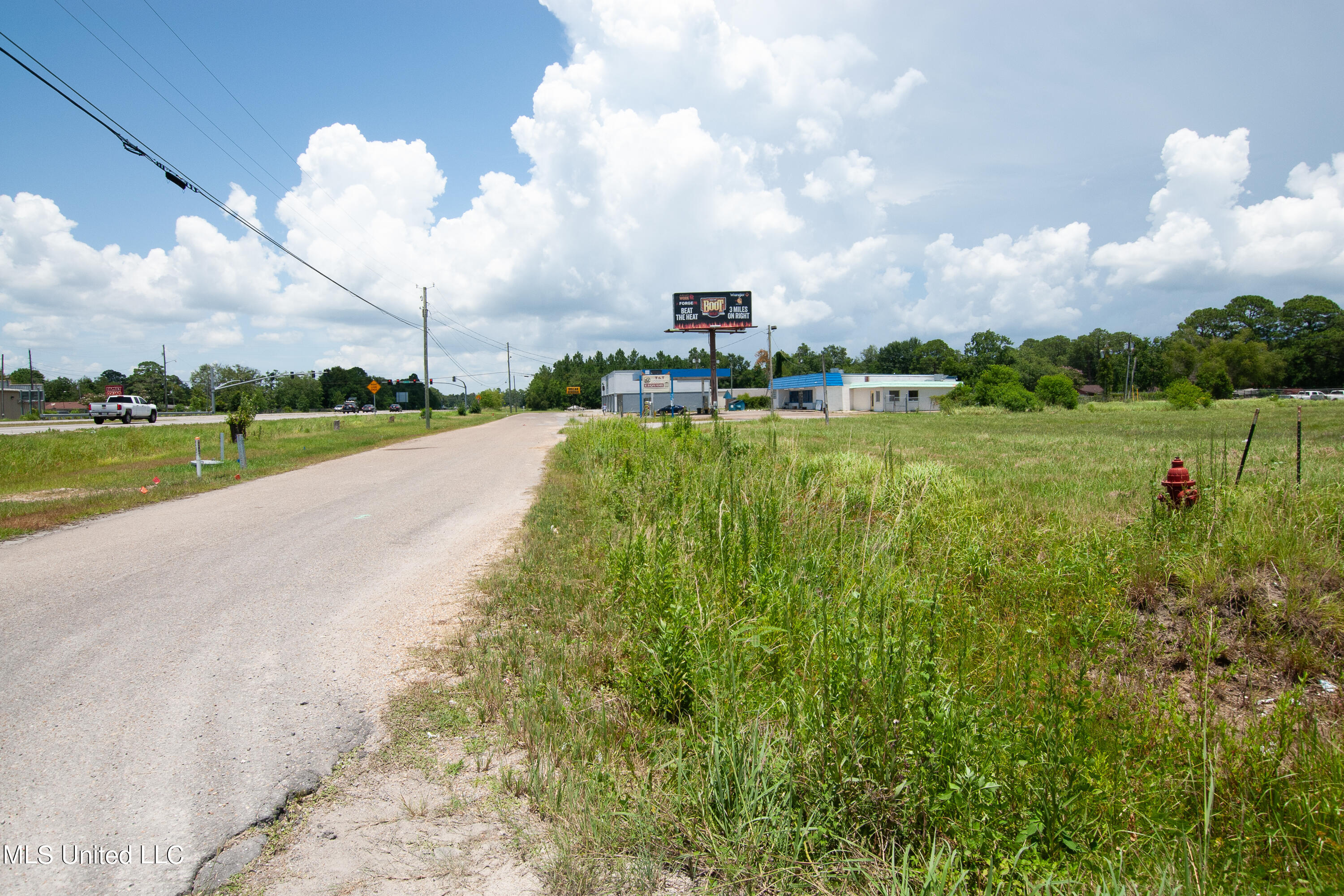3838 Highway 63 Moss Point, MS 39563 - Photo 1 of 3 DSC_0105