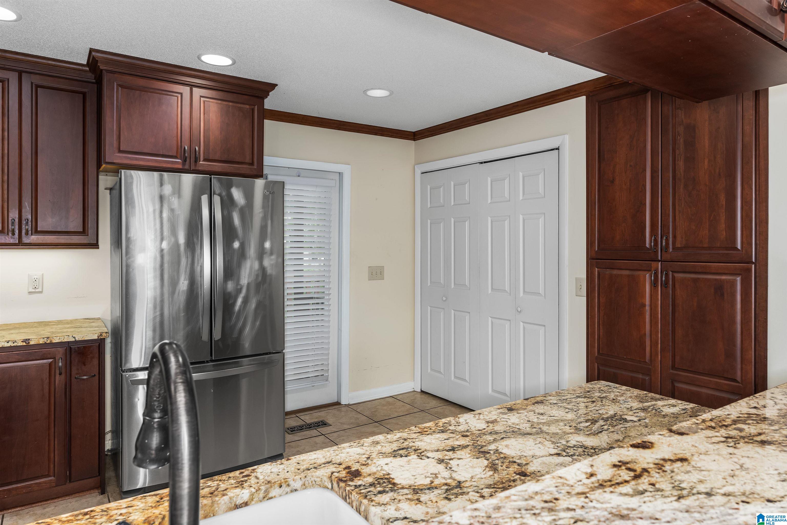 2524 Matzek Road Birmingham, AL 35226 - Photo 13 of 30