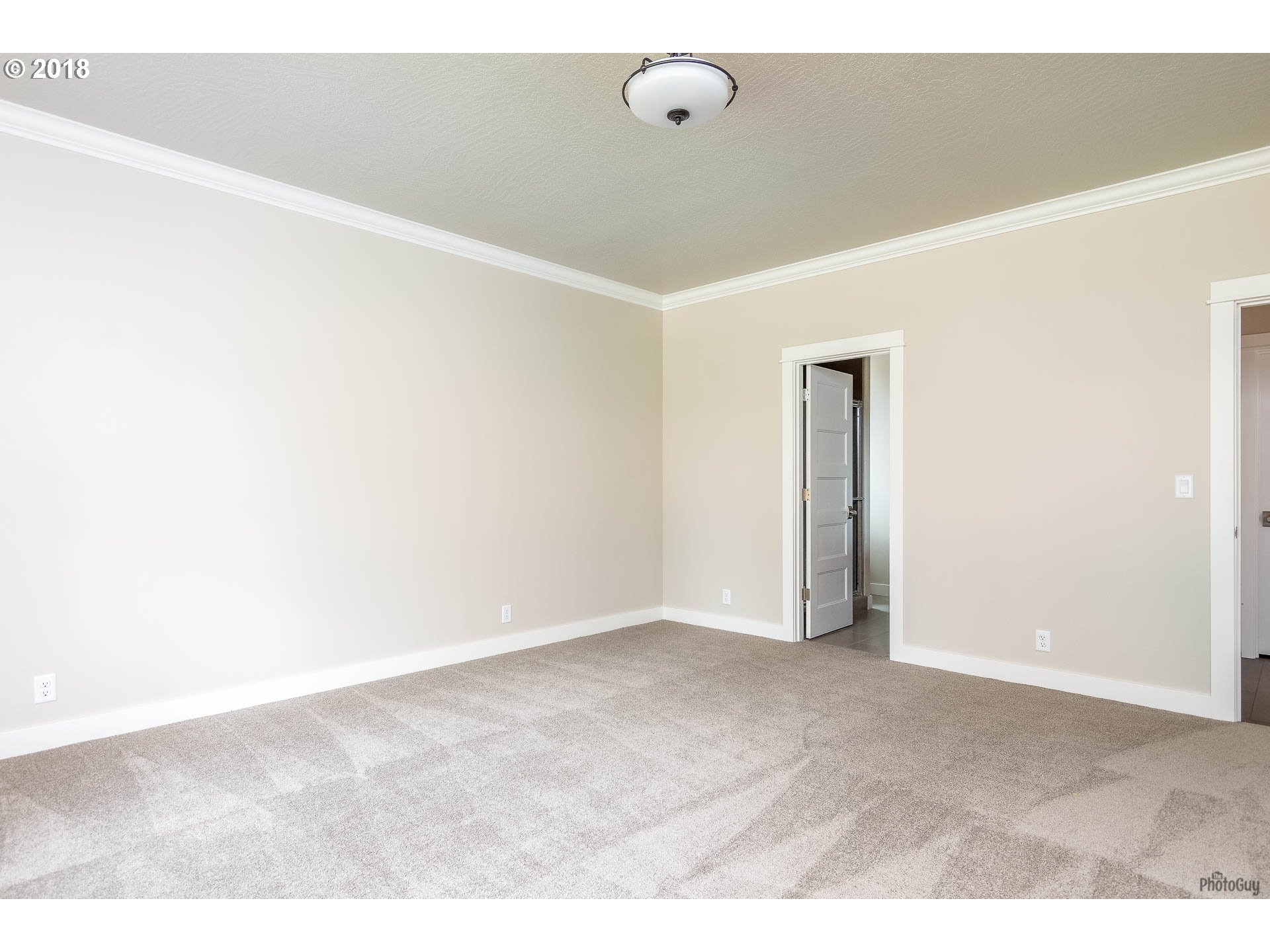 974 South 46th Street Springfield, OR 97478 - Photo 20 of 30 Gallery Image 20