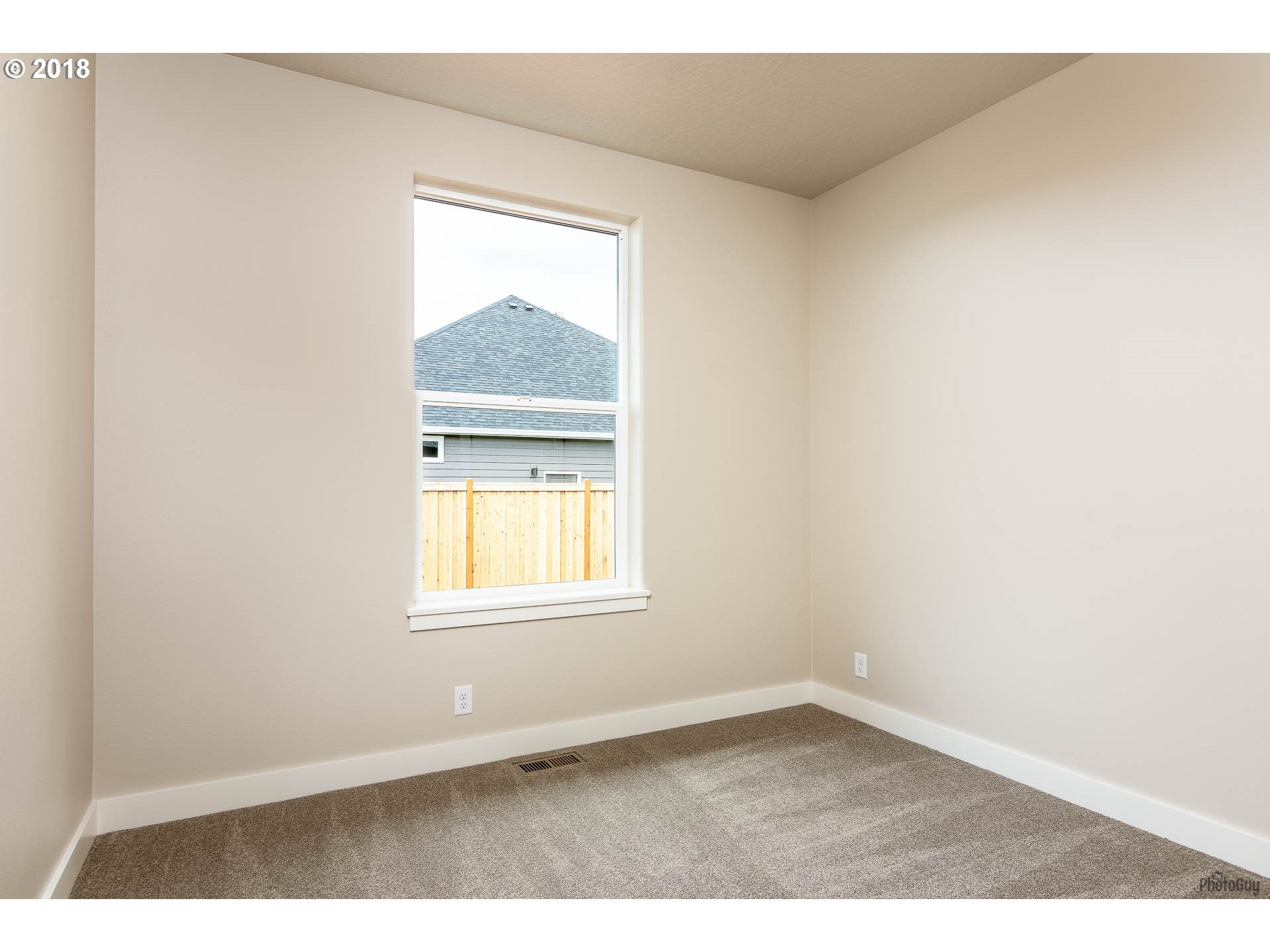 974 South 46th Street Springfield, OR 97478 - Photo 24 of 30 Gallery Image 24