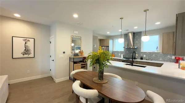 $689,000 | 2870 Tremont Place, Denver, CO 80205