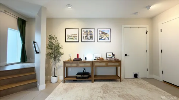$689,000 | 2870 Tremont Place, Denver, CO 80205
