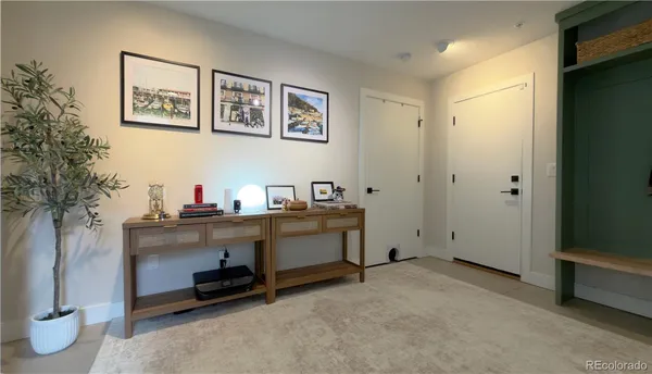 $689,000 | 2870 Tremont Place, Denver, CO 80205