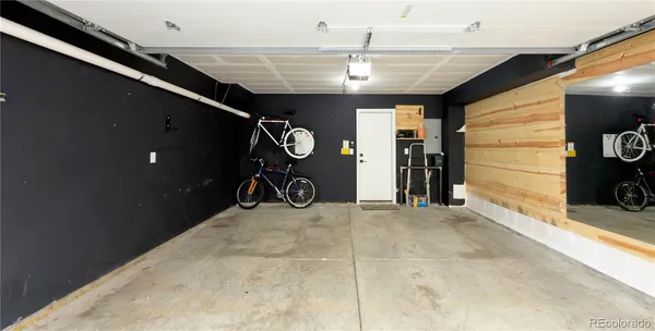$689,000 | 2870 Tremont Place, Denver, CO 80205
