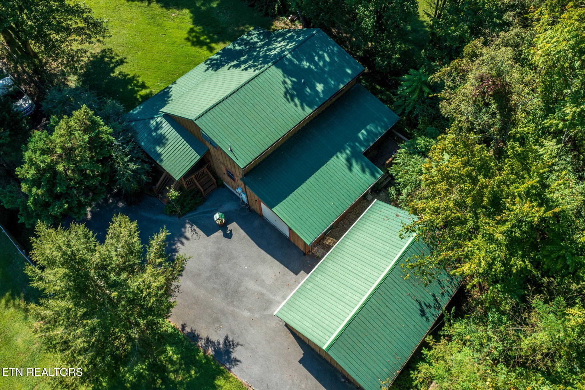 2485 Red Bank Road Sevierville, TN 37876 - Photo 6 of 57