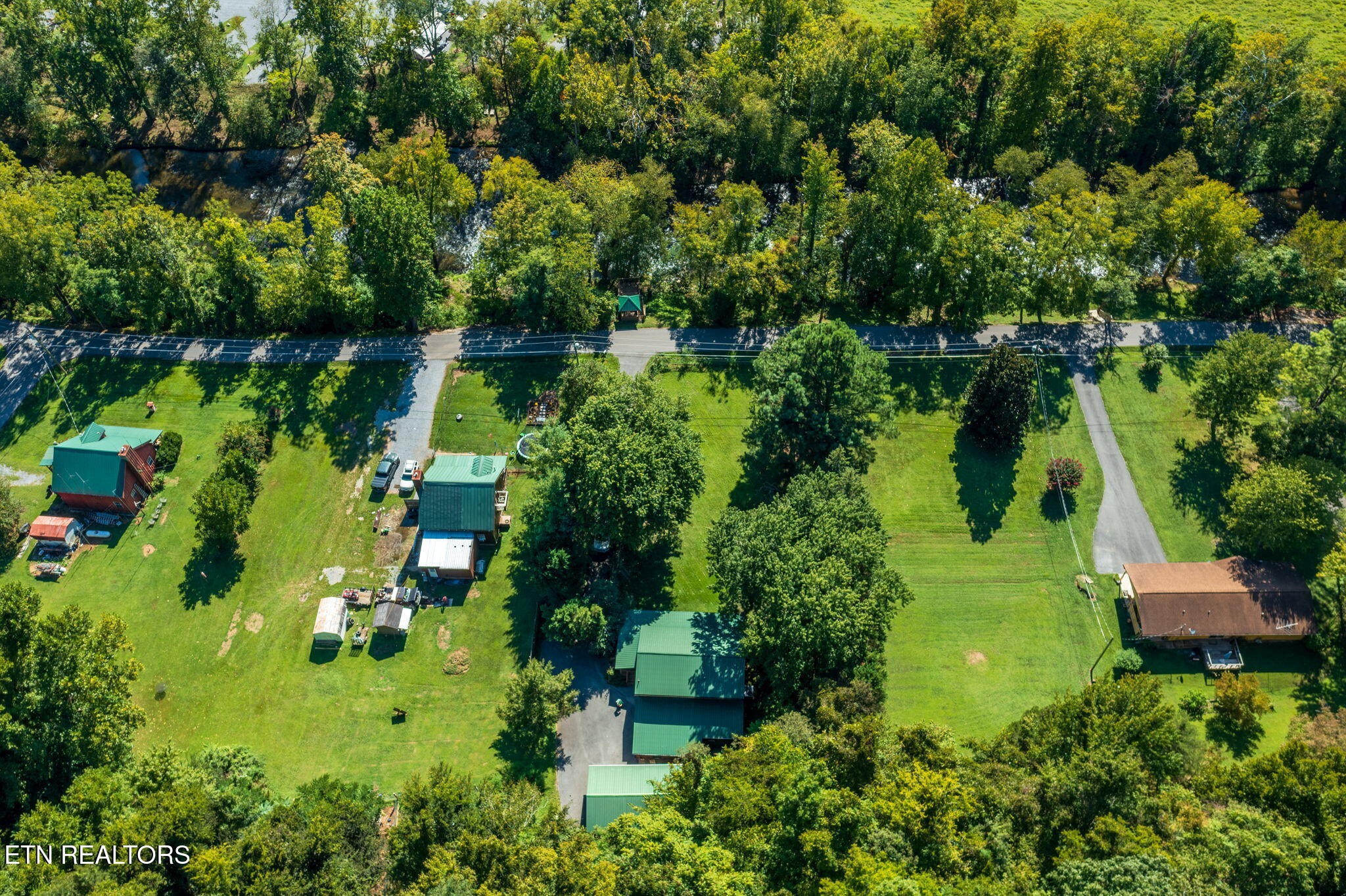 2485 Red Bank Road Sevierville, TN 37876 - Photo 10 of 57