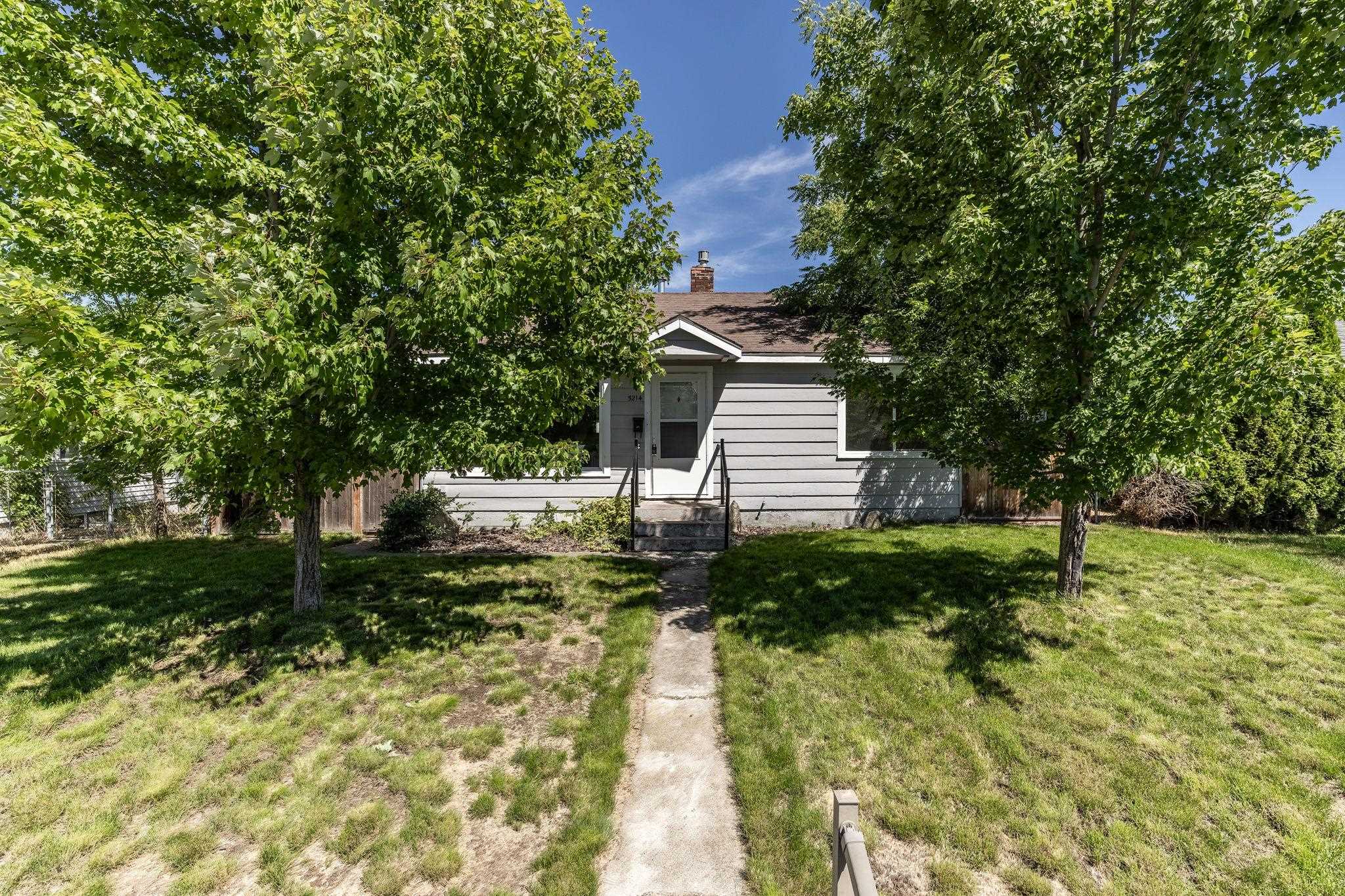5214 North Belt Street Spokane, WA 99205 - Photo 2 of 34