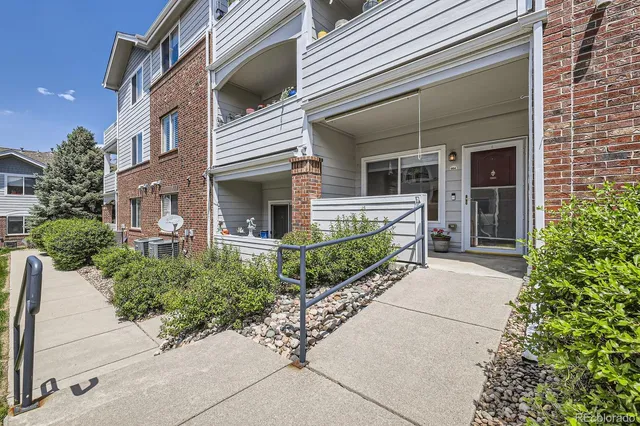 $284,500 | 5537 Lewis Court, Unit 4, Arvada, CO 80002