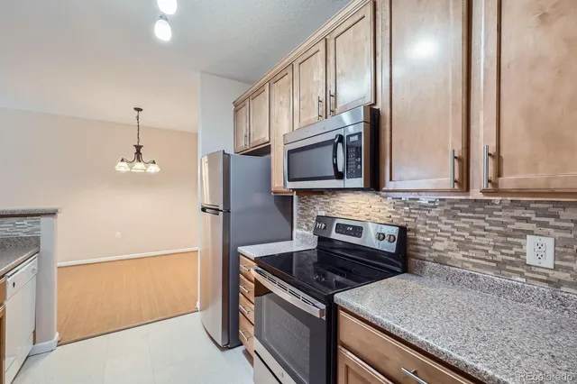 $284,500 | 5537 Lewis Court, Unit 4, Arvada, CO 80002