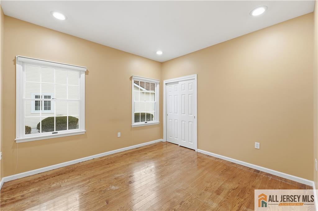 31 Whitehall Road Monroe Township, NJ 08831 - Photo 24 of 49